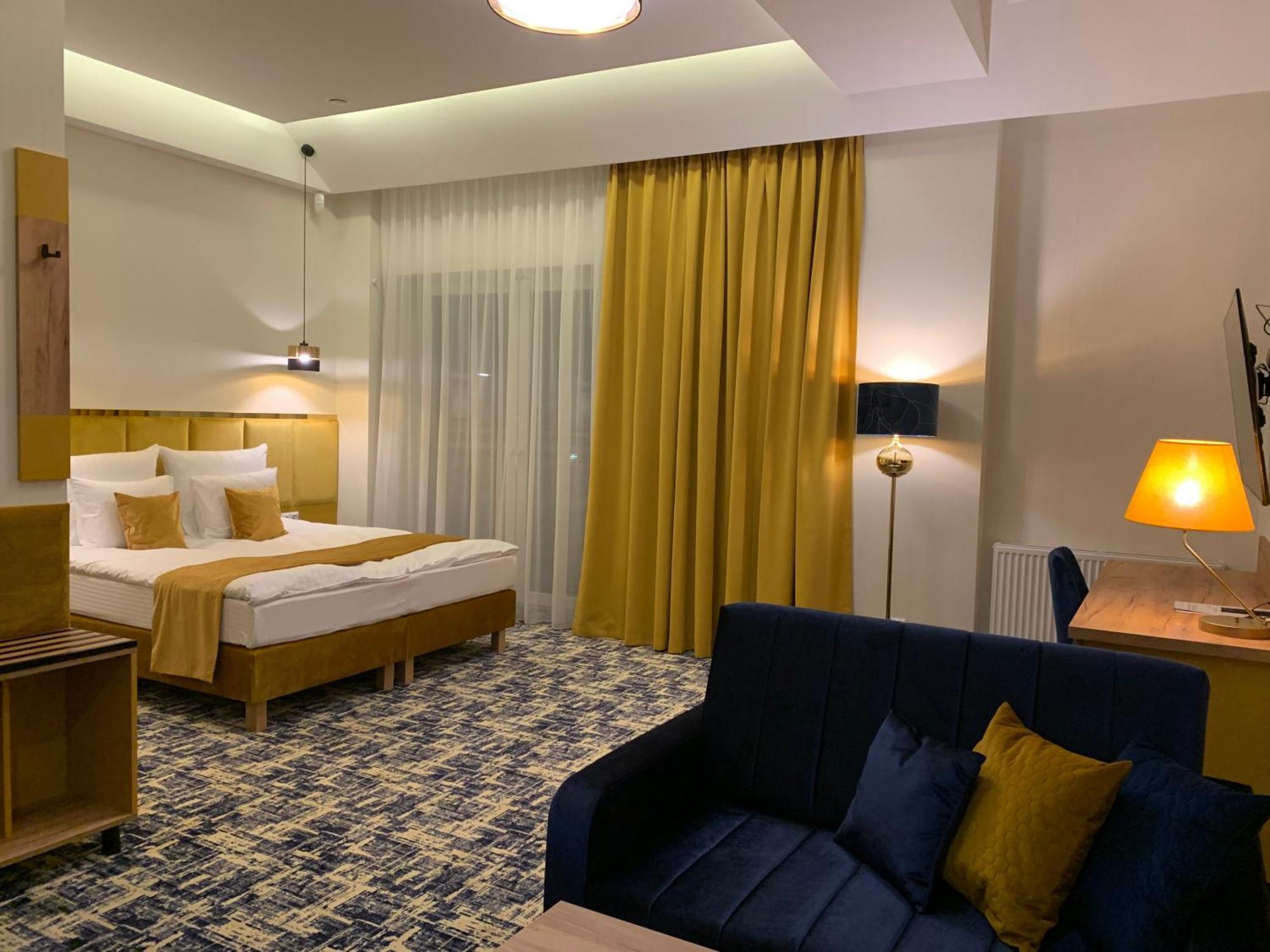 Aparthotel Piramida à Boleslawiec  Chambre photo